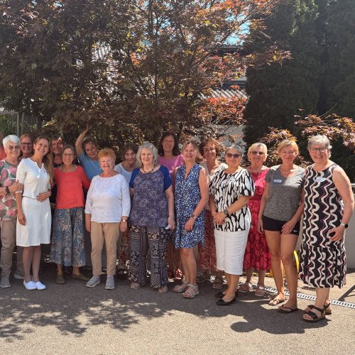 Bild zum Weblog Cross the Waters: Freundschaft baut Br&uuml;cken